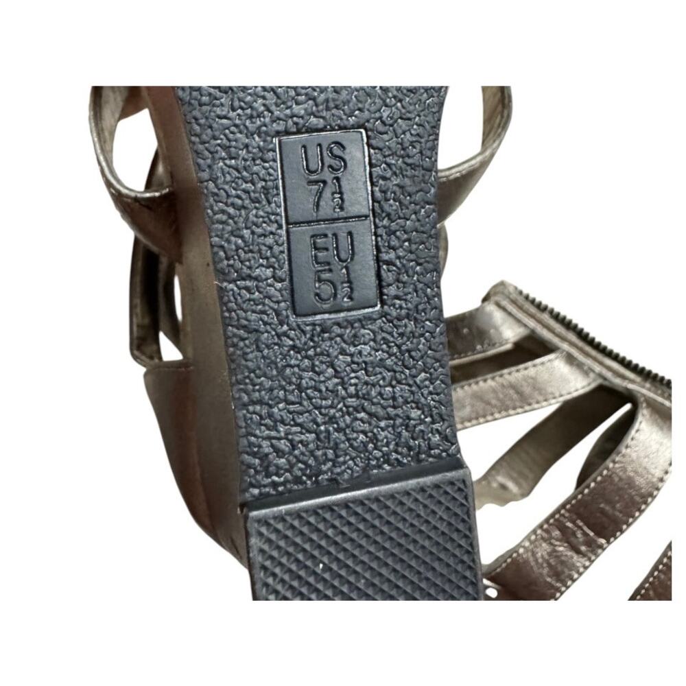 Aerosoles Plush Love Metallic Pewter Wedge Sandals Size 7.5 Comfort Shoes - Picture 9 of 12